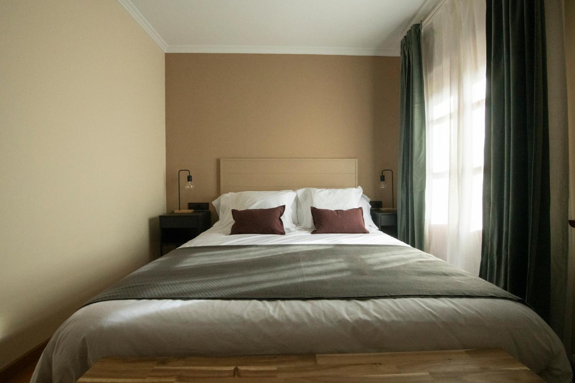 Hotel Siuranella Сиурана Экстерьер фото
