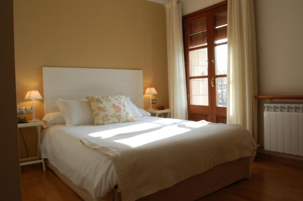 Hotel Siuranella Сиурана Экстерьер фото